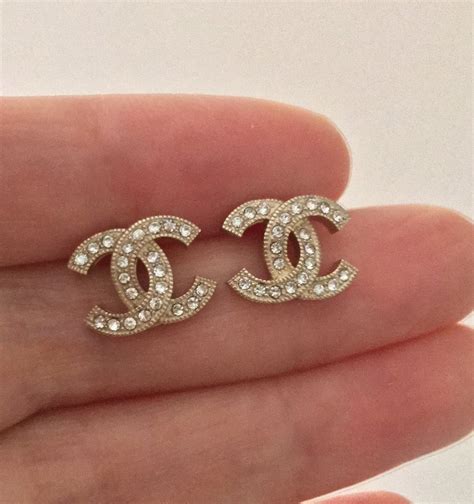 tiny chanel cc stud earrings